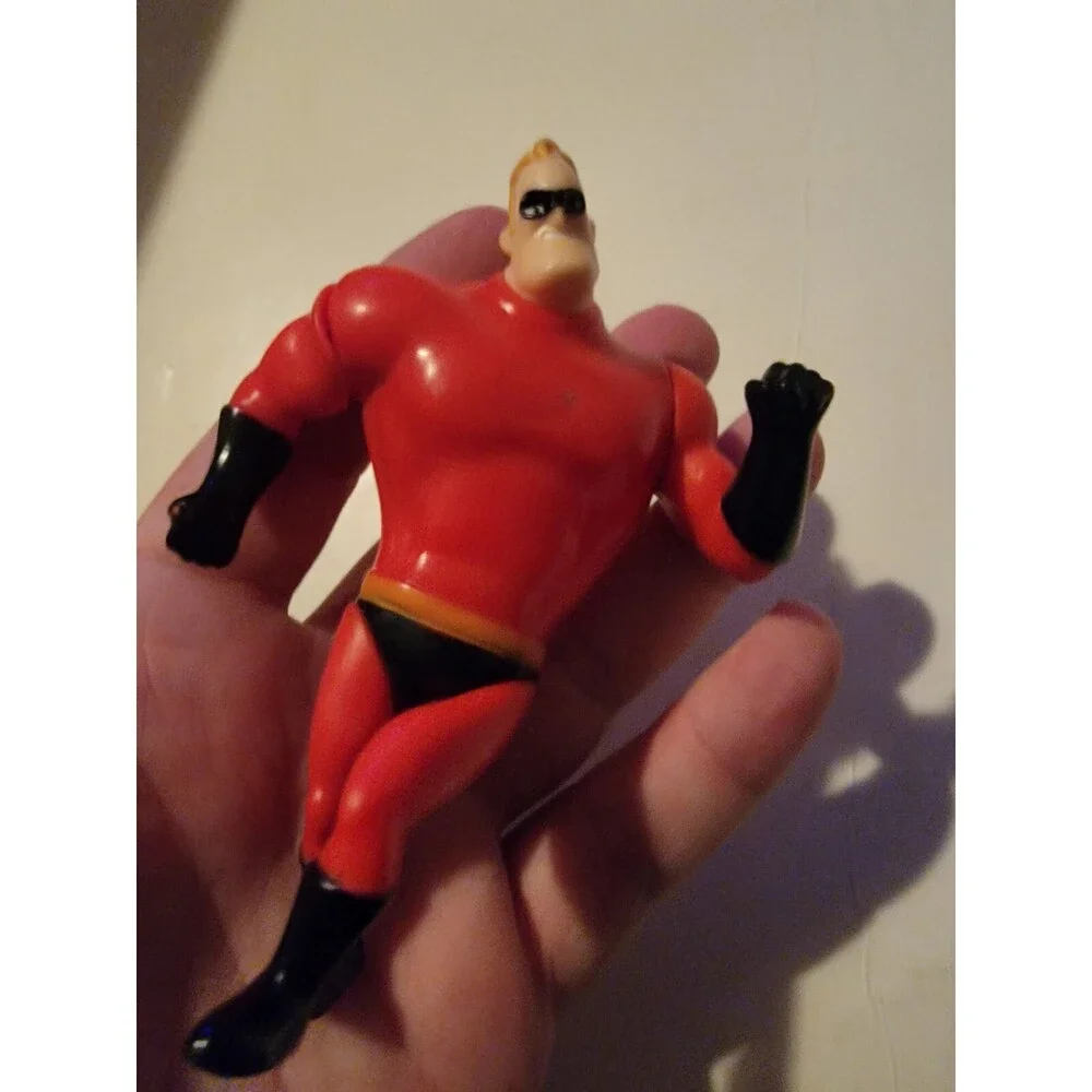 Disney Pixar The Incredibles 2 Mr. Incredible Small 4in McDonald’s Toy 2018